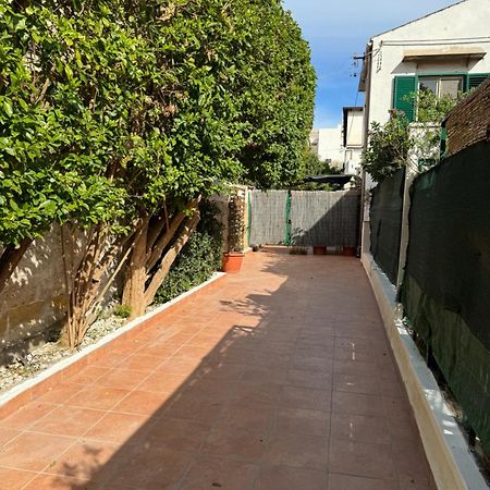Holiday Mondello Exterior photo